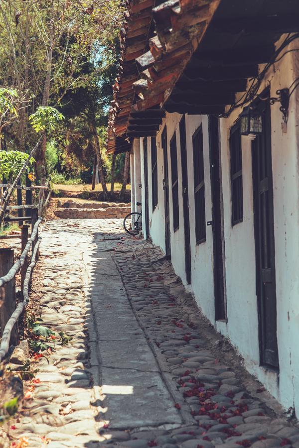 Hotel Hacienda Baza Tibana Exterior foto